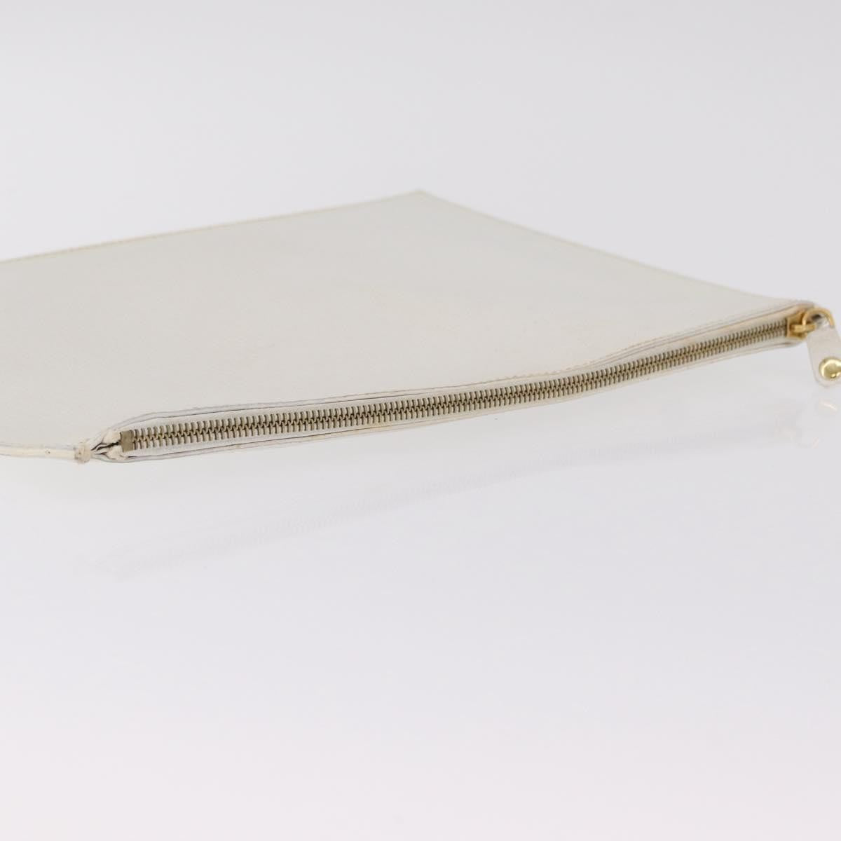 Celine Clutch Leather White Leather Clutche & Pouche Bag (Pre-Owned)