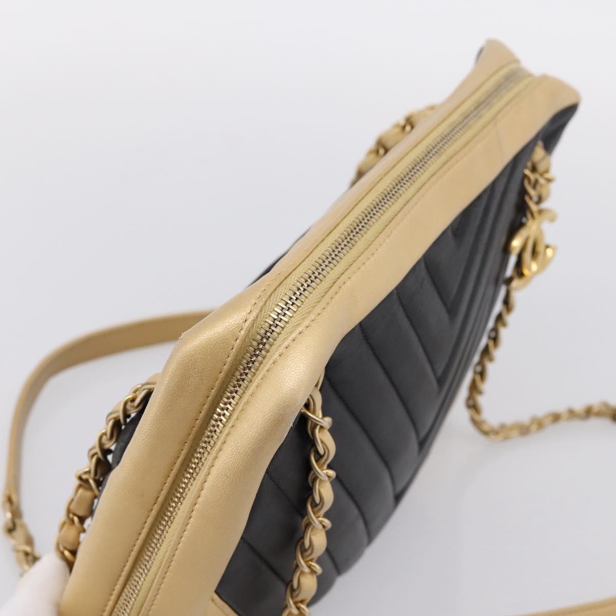 Chanel Camera Chevron Lambskin Beige Leather Shoulder Bag Bag (Pre-Owned)