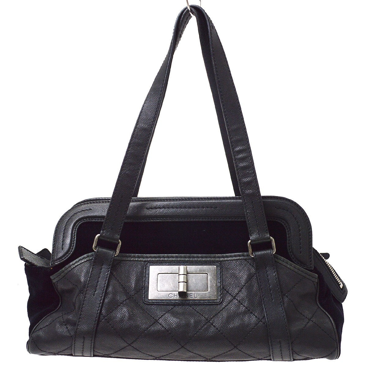 Chanel 2.55 Leather Black Leather Shoulder Bag Bag (Pre-Owned)