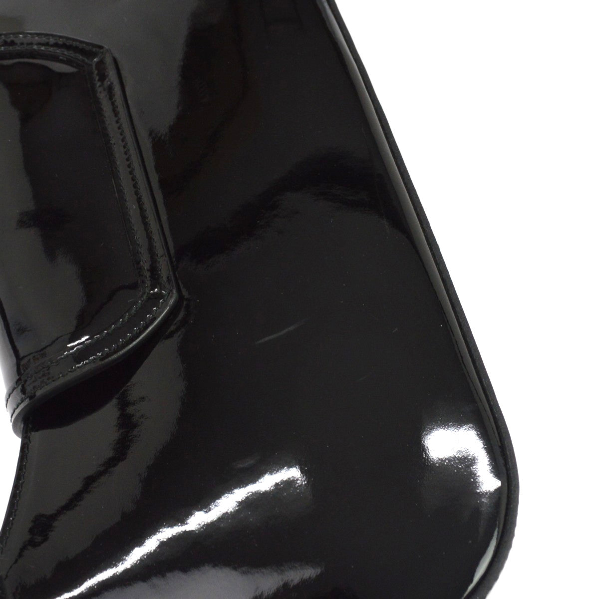 Salvatore Ferragamo Vintage Gancini Hobo Leather Black Patent_Leather Shoulder Bag Bag (Pre-Owned)