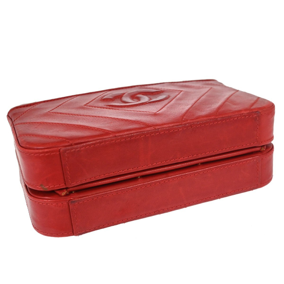 Chanel Camera Chevron Lambskin Red Leather Handbag (Pre-Owned)