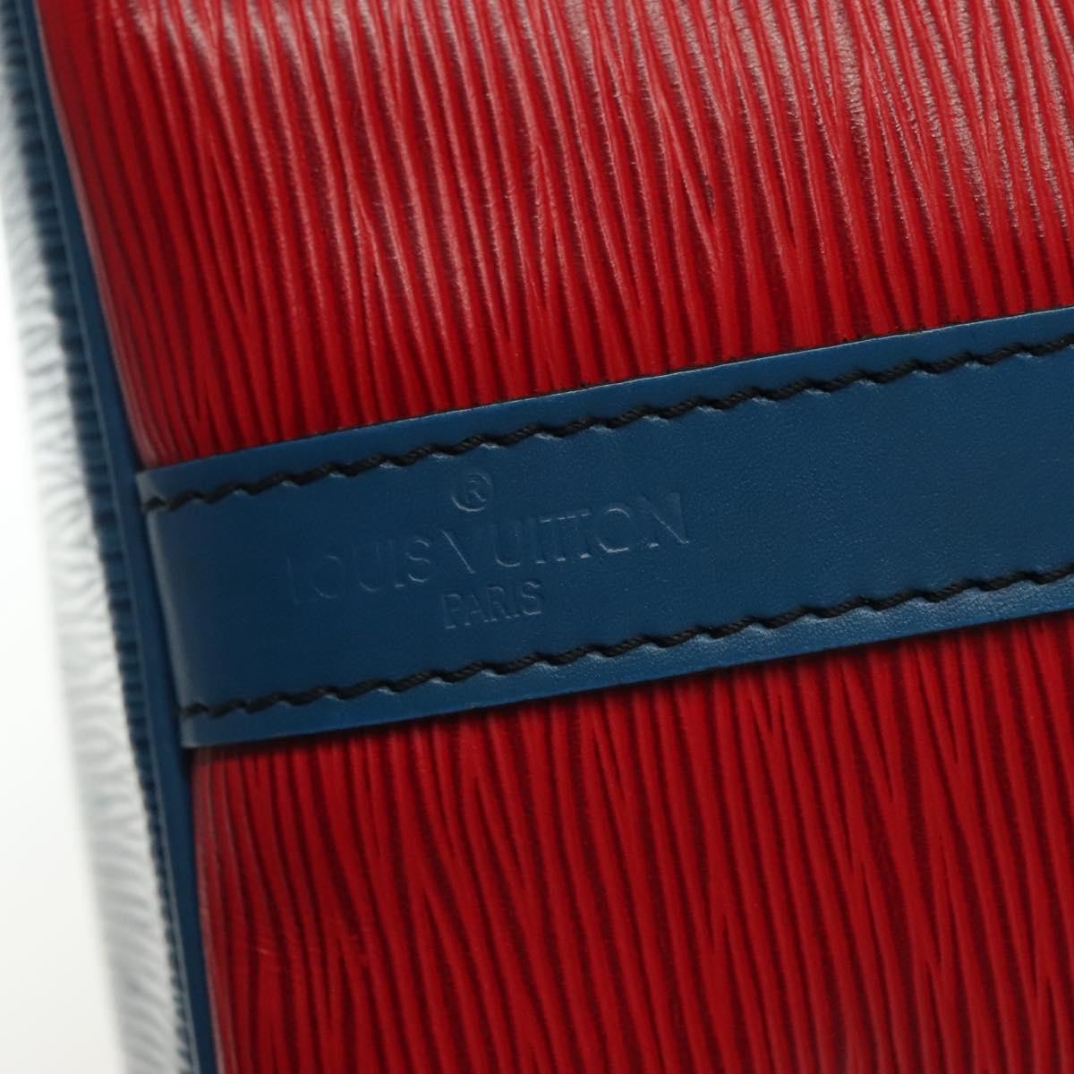 Louis Vuitton Petit Noe Epi Leather Red Leather Shoulder Bag Bag (Pre-Owned)