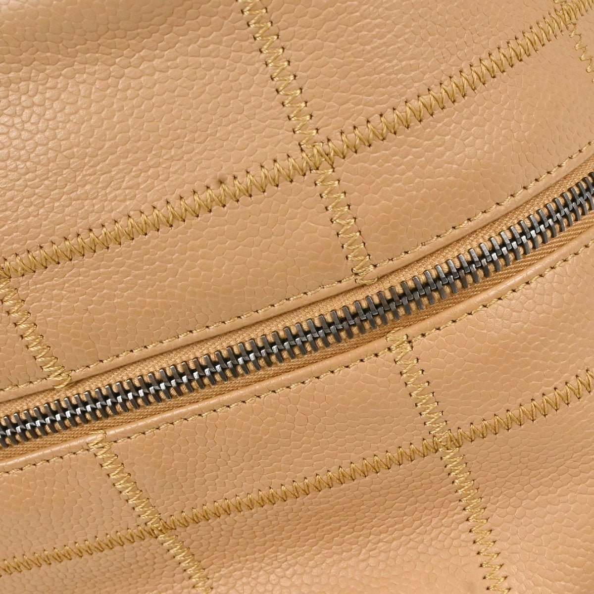 Chanel Square Stitch Shoulder Bag Quilted Caviar Beige Leather Shoulder Bag Bag (Pre-Owned)