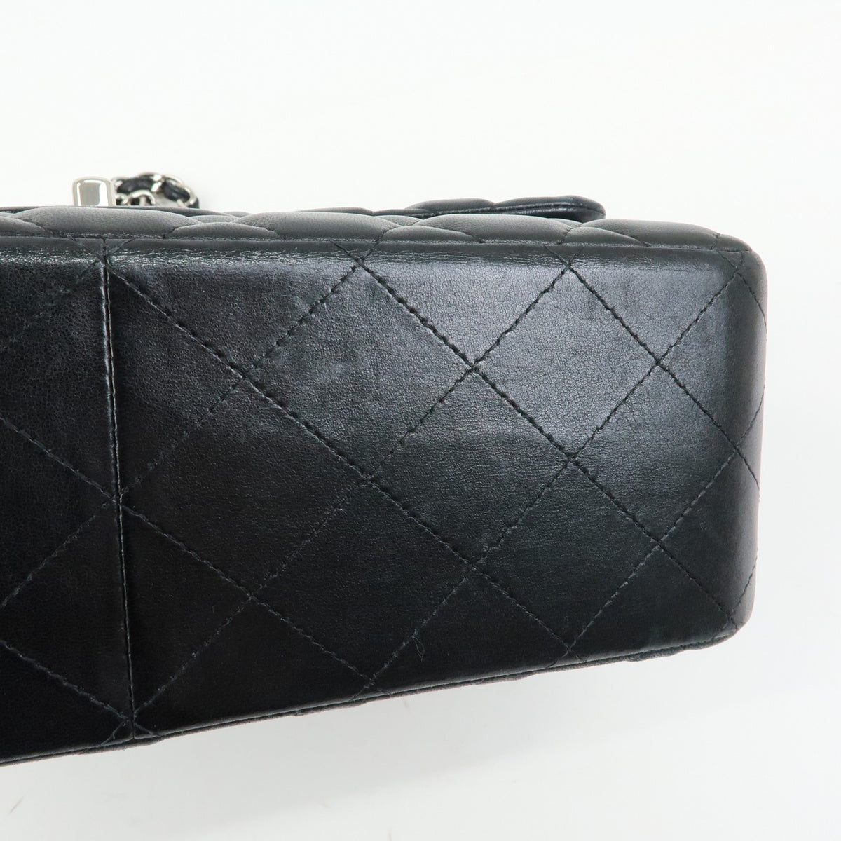 Chanel Classic Timeless Double Flap Quilted Lambskin Black Leather Handbag (Pre-Owned)
