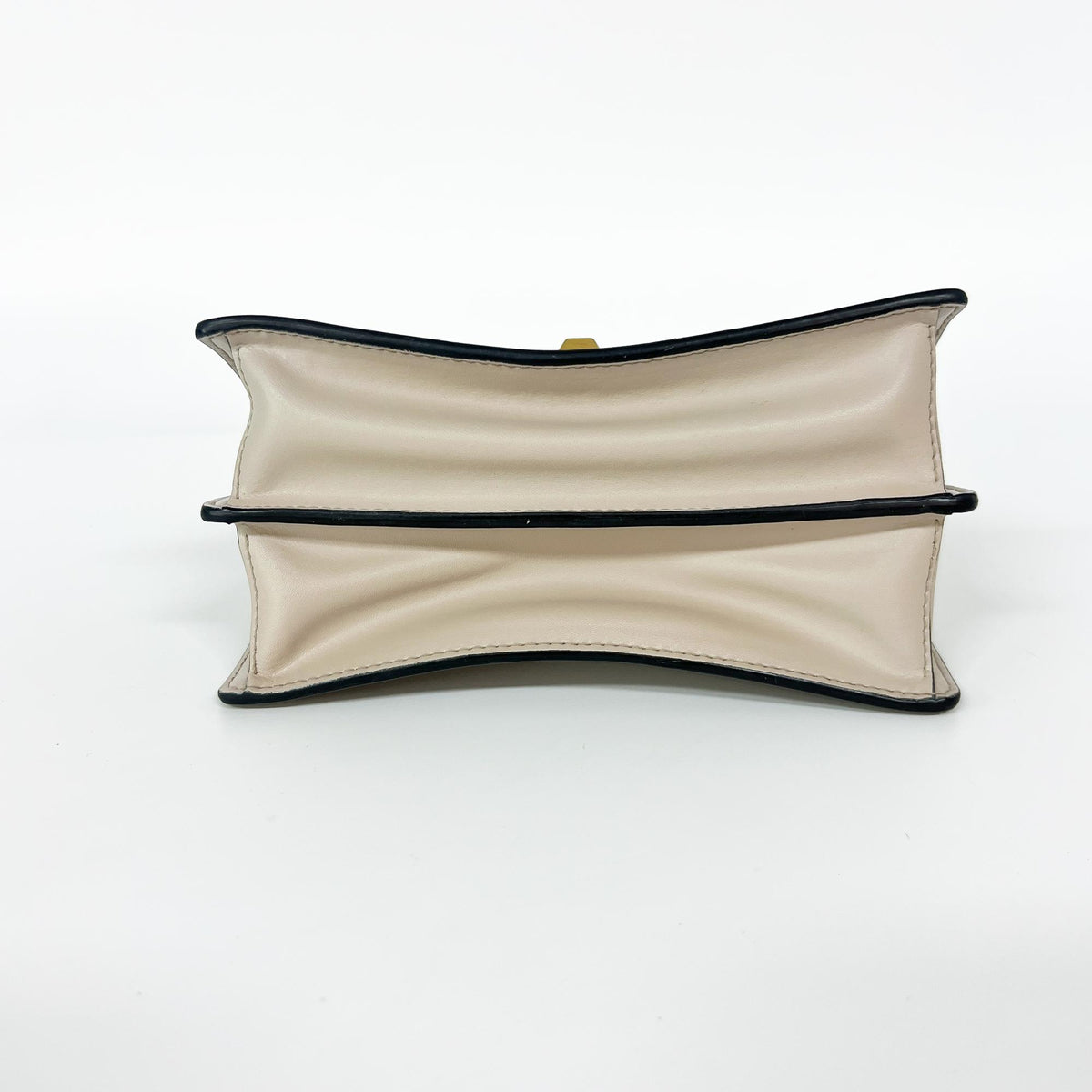 Fendi Kan I Leather Ecru Leather Shoulder Bag Bag (Pre-Owned)