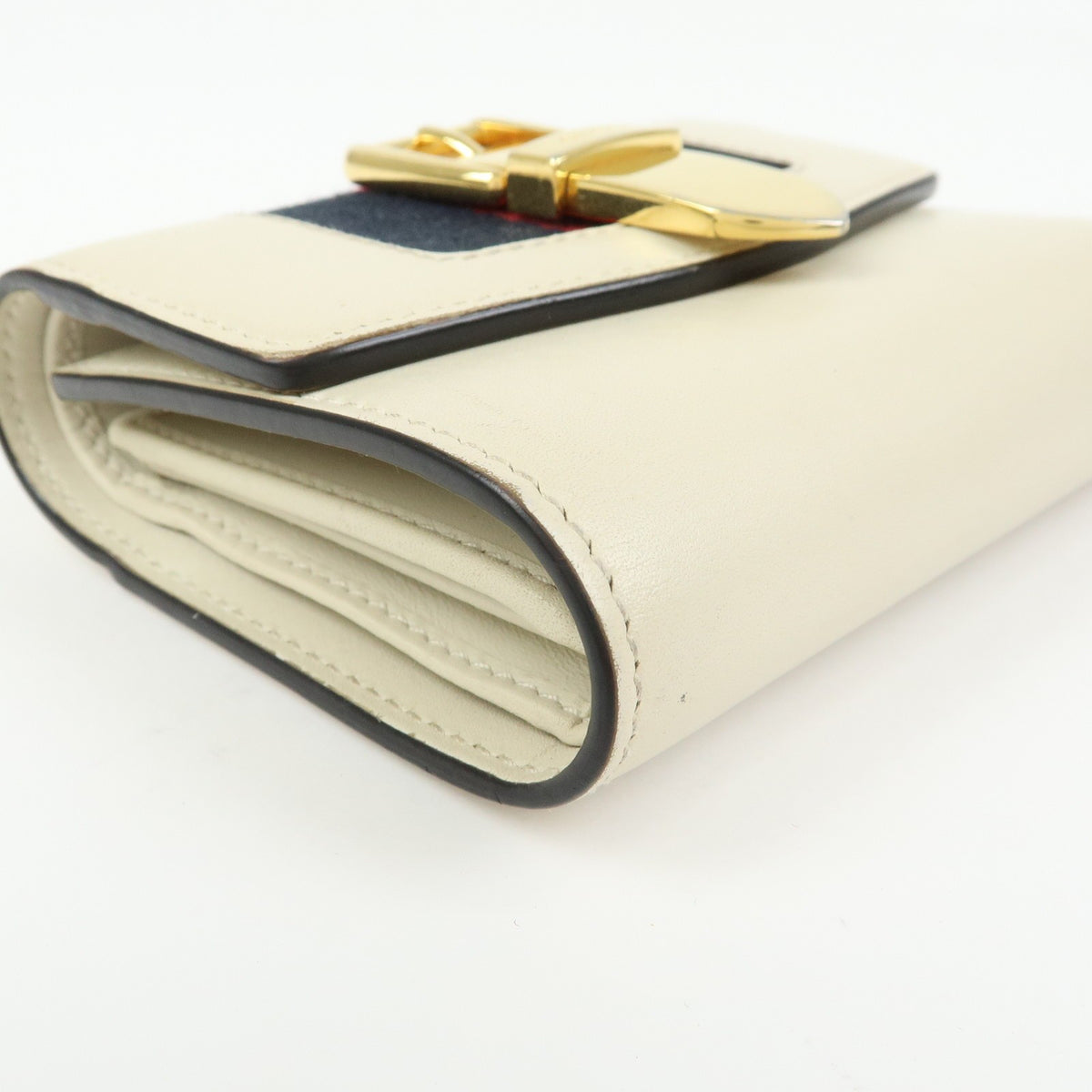 Gucci Sylvie Compact Leather Beige Leather Wallets Accessory (Pre-Owned)