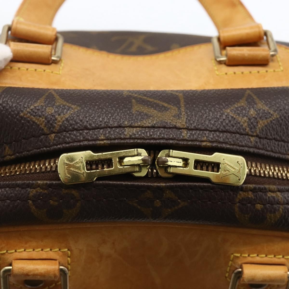 Louis Vuitton Excursion Monogram Brown Canvas Handbag (Pre-Owned)