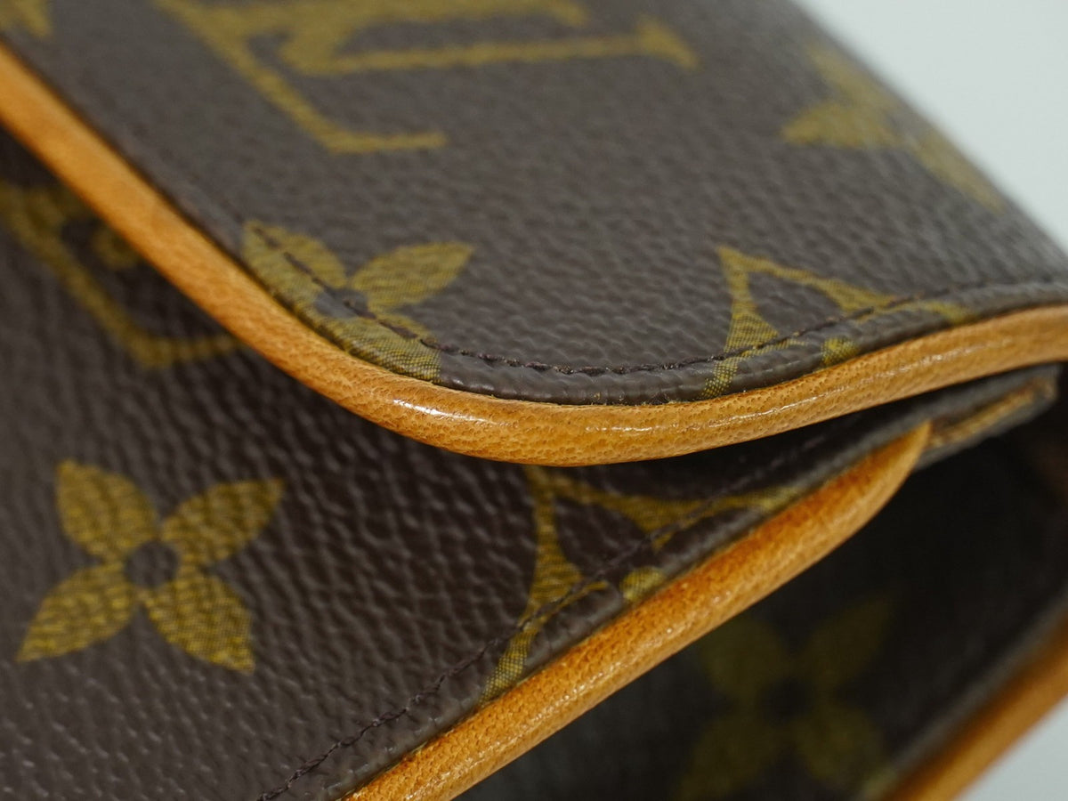 Louis Vuitton Florentine Pochette Canvas Brown Canvas Clutche & Pouche Bag (Pre-Owned)