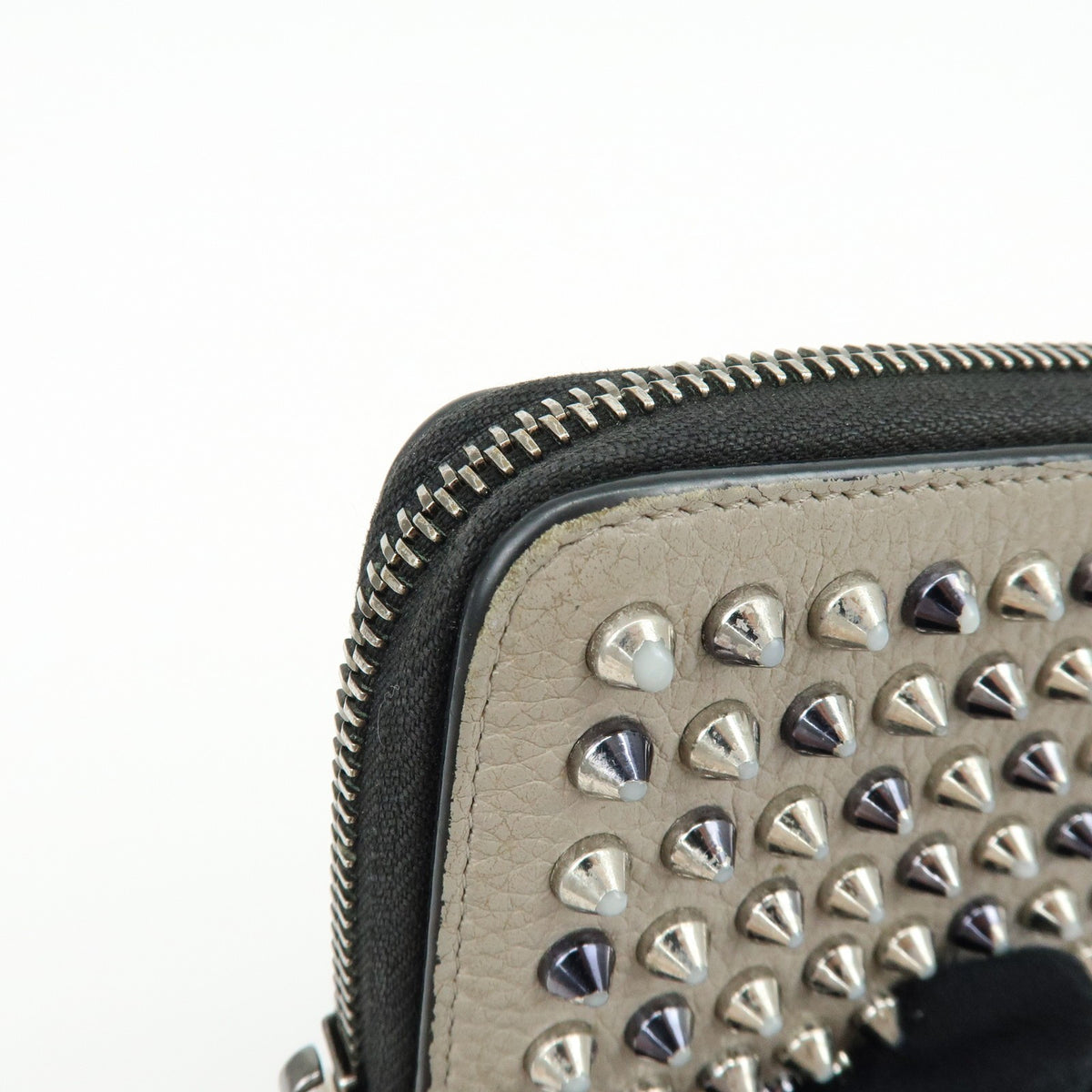 Christian Louboutin Panettone Coin Purse Spiked Leather Beige Leather Wallets Accessory (Pre-Owned)