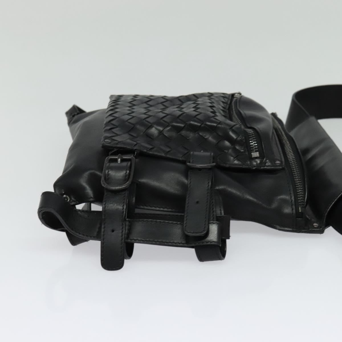 Bottega Veneta Utility Waist Leather With Intrecciato Black Leather Shoulder Bag Bag (Pre-Owned)