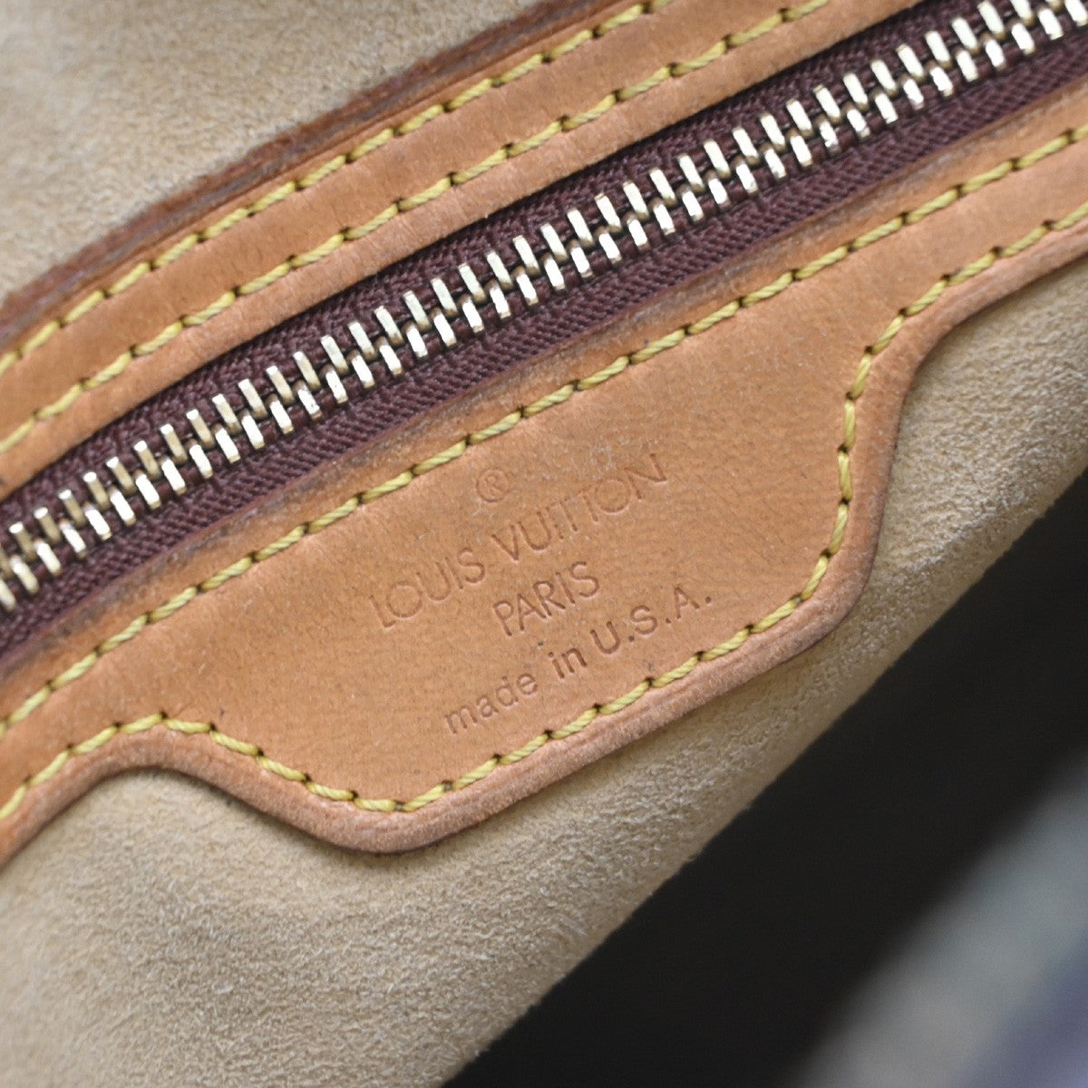 Louis Vuitton Looping Monogram Canvas Brown Canvas Handbag (Pre-Owned)