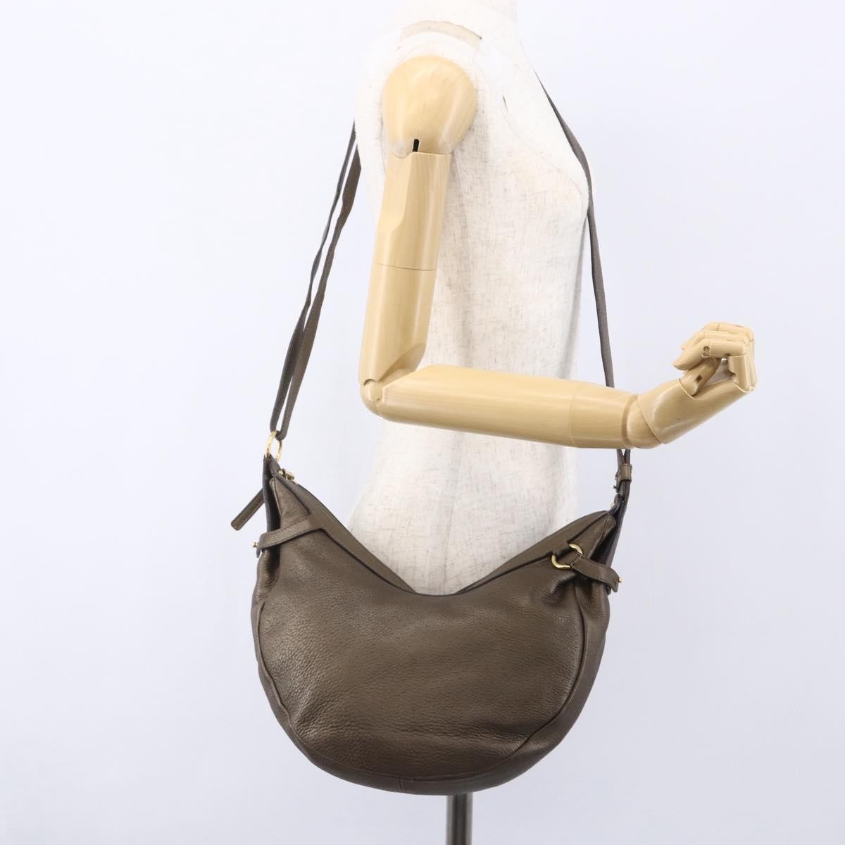 Salvatore Ferragamo Vintage Leather Brown Leather Shoulder Bag Bag (Pre-Owned)