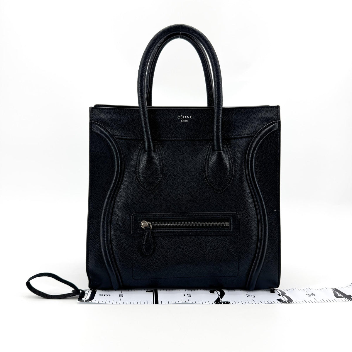 Celine Luggage Smooth Leather Black Leather Handbag (Pre-Owned)