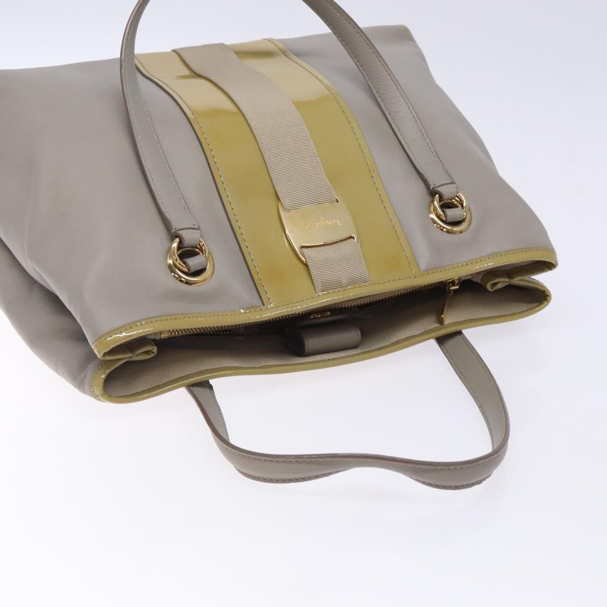 Salvatore Ferragamo Vala Leather Gray Leather Handbag (Pre-Owned)