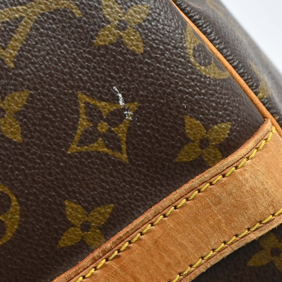 Louis Vuitton Keepall Bandouliere Monogram Canvas Brown Canvas Travel Bag Bag (Pre-Owned)