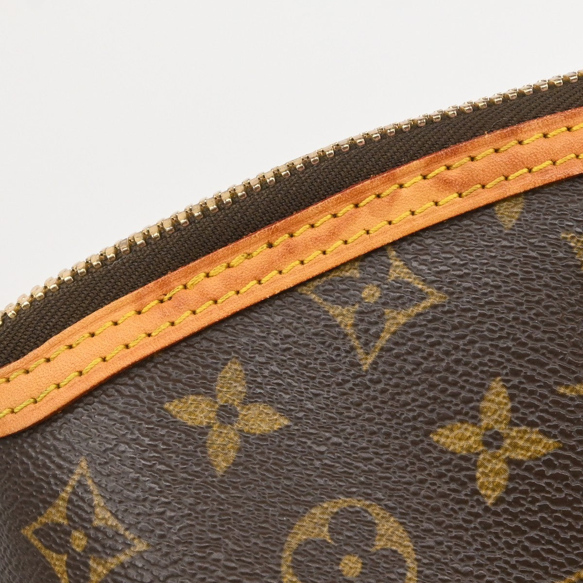 Louis Vuitton Lockit Monogram Brown Canvas Handbag (Pre-Owned)