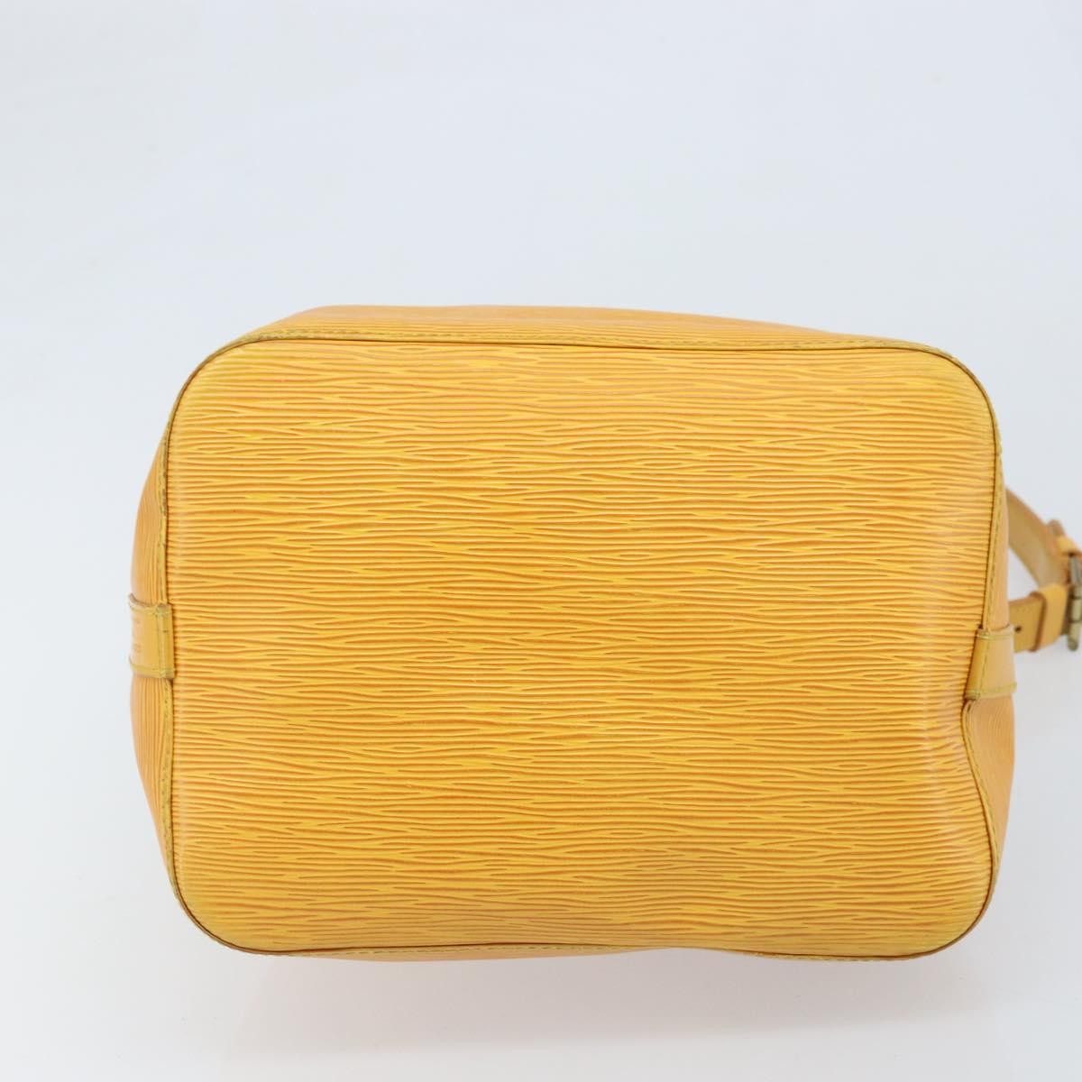 Louis Vuitton Petit Noe Epi Leather Yellow Leather Shoulder Bag Bag (Pre-Owned)