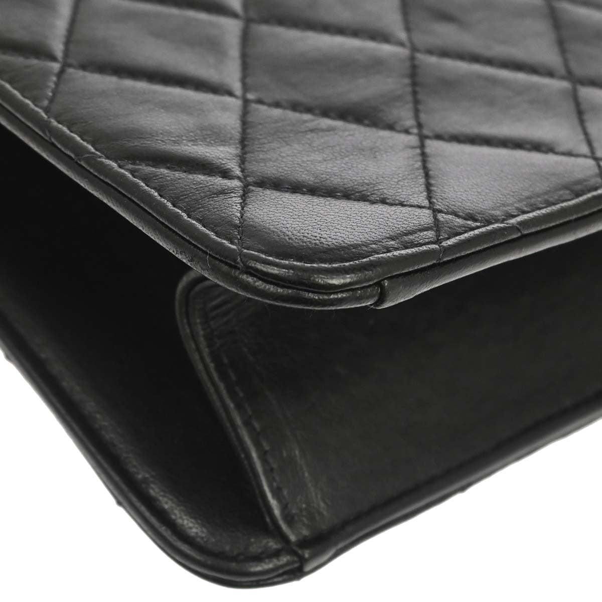 Chanel Vintage Classic Flap Quilted Lambskin Black Leather Shoulder Bag Bag (Pre-Owned)