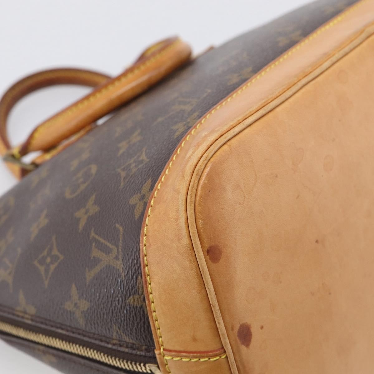 Louis Vuitton Alma Monogram Canvas Brown Canvas Handbag (Pre-Owned)