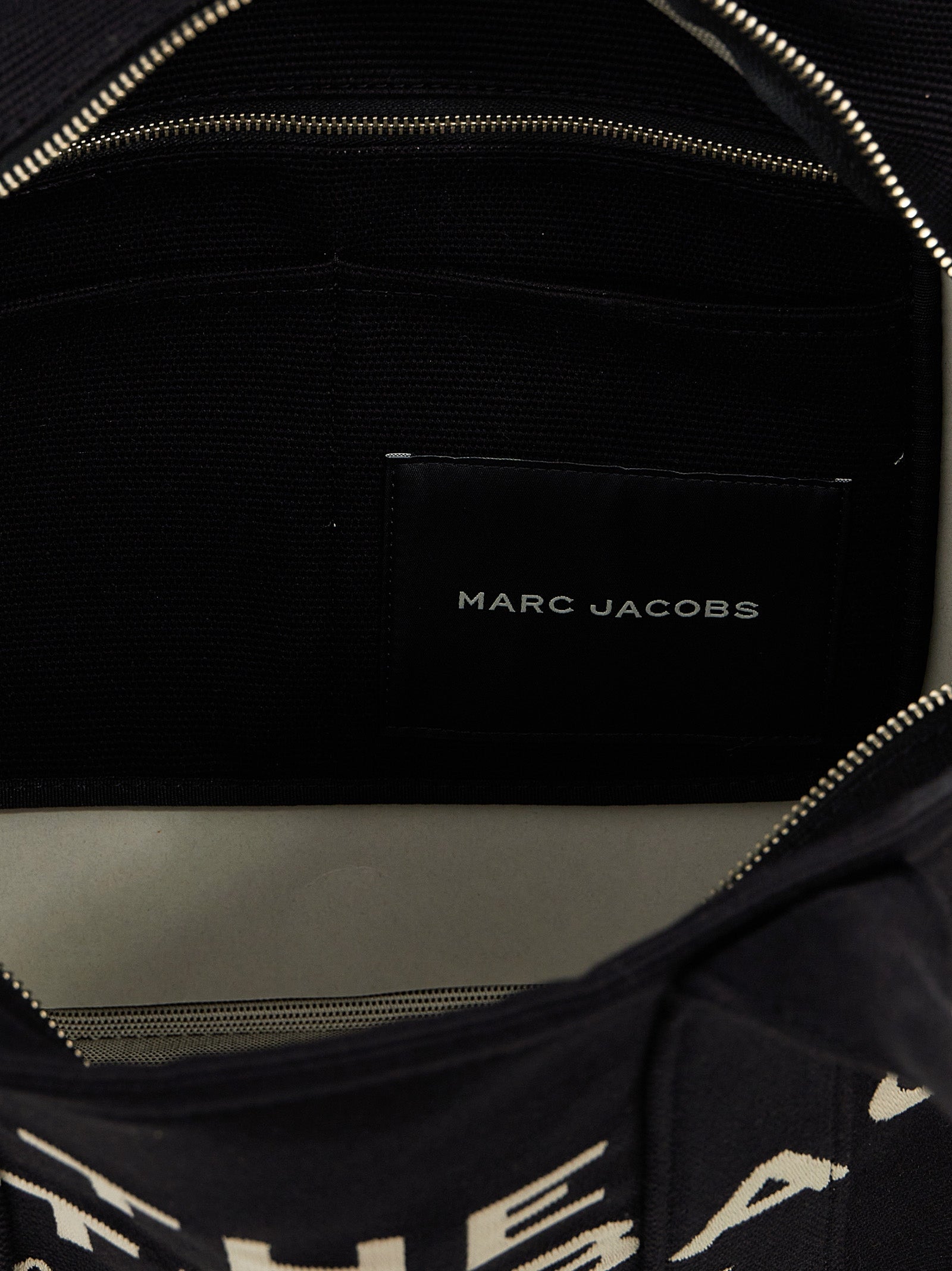 Marc Jacobs Women's Traveler Tote Shopping Bag