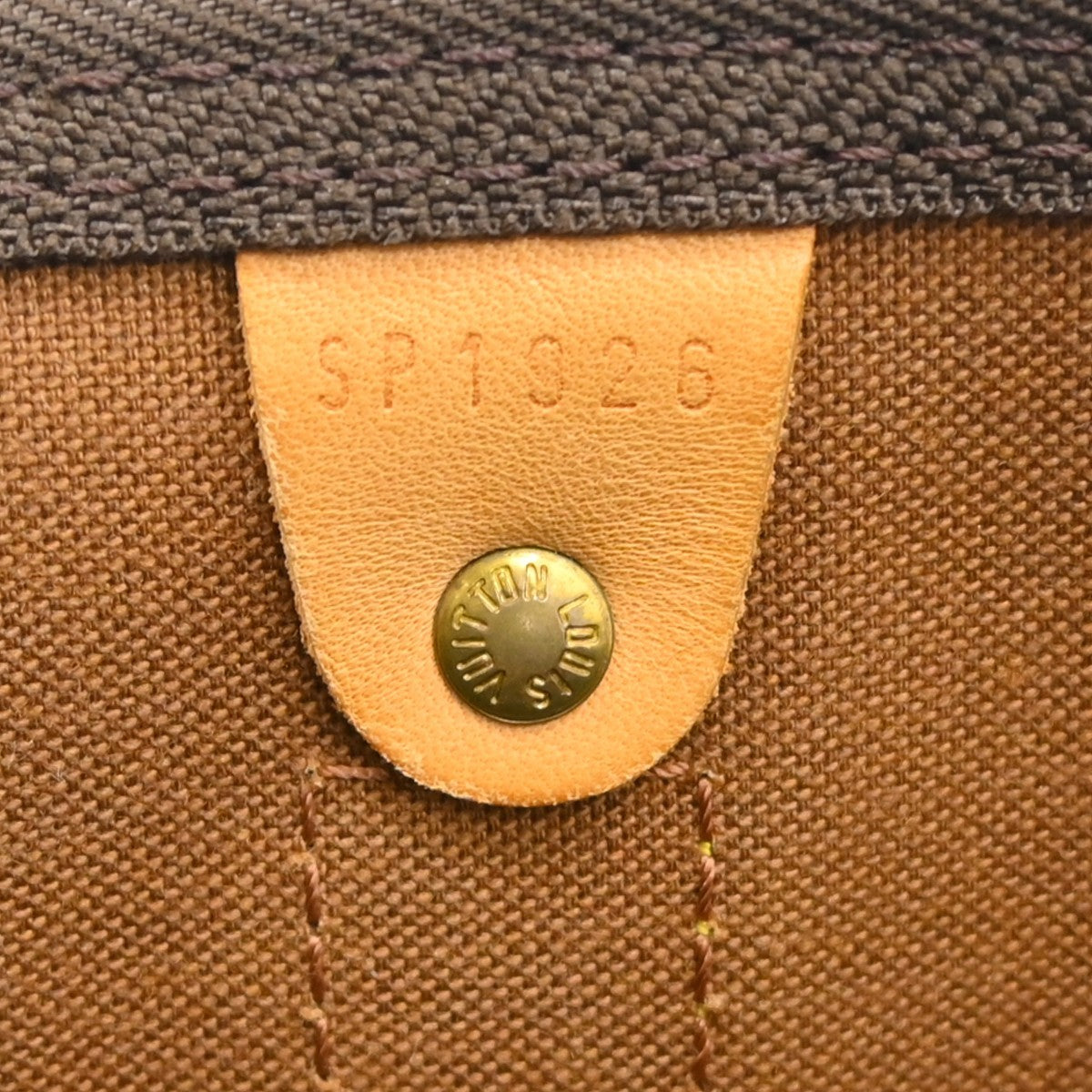 Louis Vuitton Keepall Monogram Canvas Brown Canvas Travel Bag Bag (Pre-Owned)