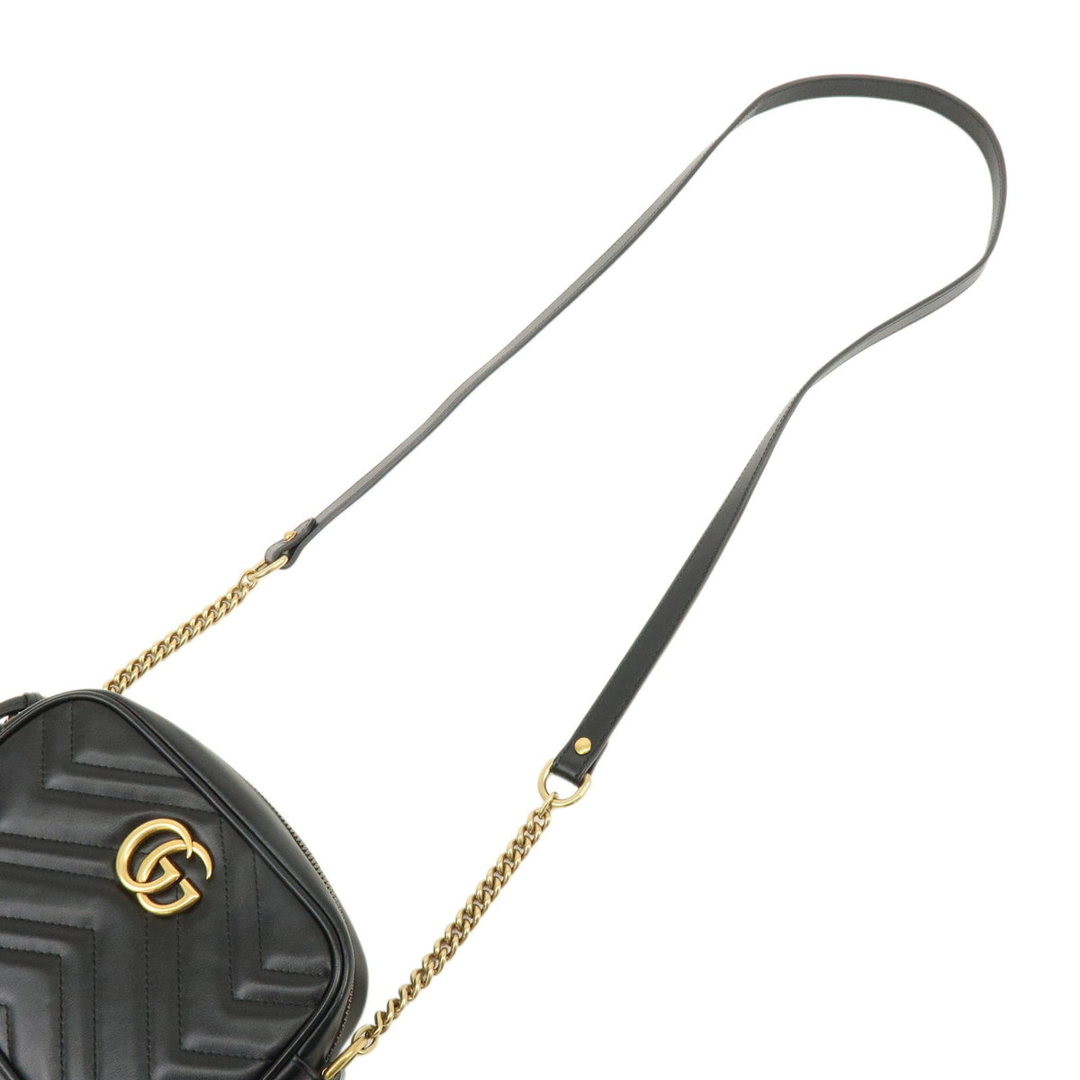 Gucci Gg Marmont Matelasse Leather Black Leather Shoulder Bag Bag (Pre-Owned)