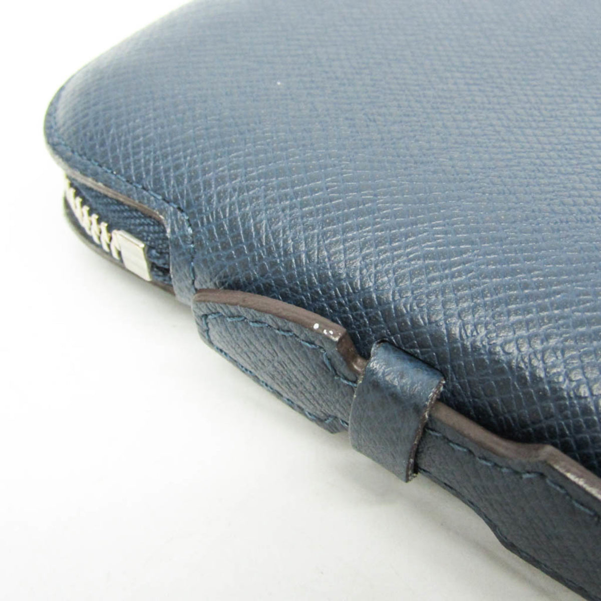 Louis Vuitton Atoll Organizer Taiga Leather Blue Leather Wallets Accessory (Pre-Owned)