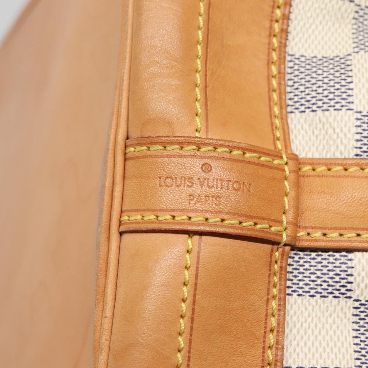 Louis Vuitton Noe Damier Ebene White Canvas Shoulder Bag Bag (Pre-Owned)