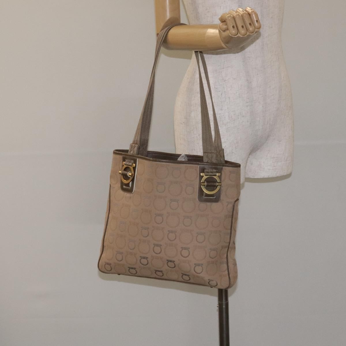 Salvatore Ferragamo Gancini Tote Gancini Canvas Beige Canvas Tote Bag Bag (Pre-Owned)