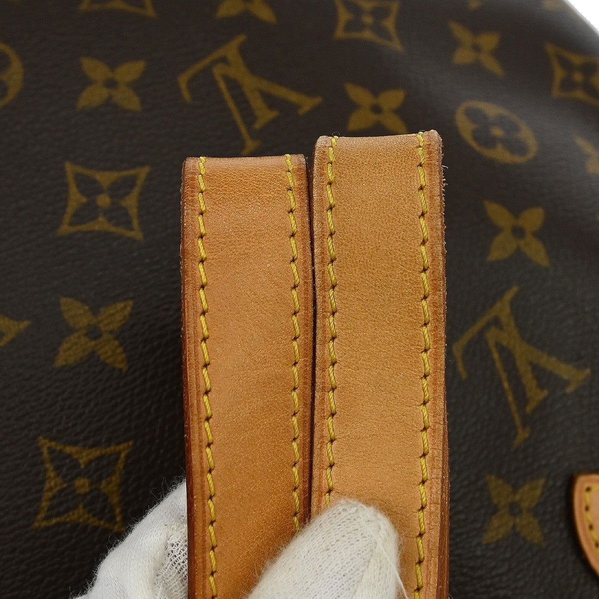 Louis Vuitton Batignolles Monogram Canvas Brown Canvas Shoulder Bag Bag (Pre-Owned)