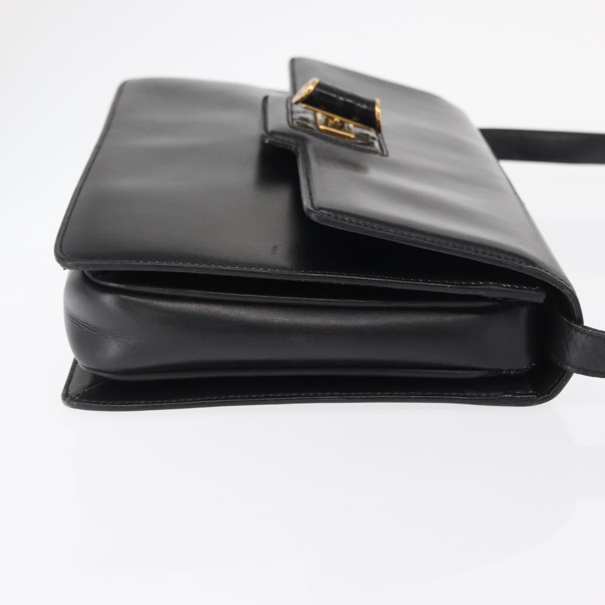 Gucci Vintage Leather Black Leather Shoulder Bag Bag (Pre-Owned)