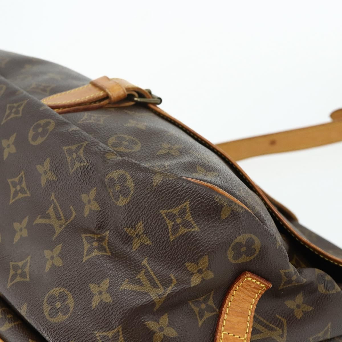 Louis Vuitton Saumur Monogram Canvas Brown Canvas Shoulder Bag Bag (Pre-Owned)