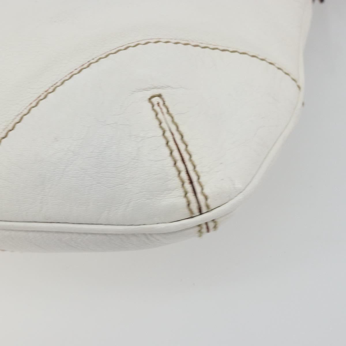 Gucci Sherry Line Chain Leather White Leather Tote Bag Bag (Pre-Owned)
