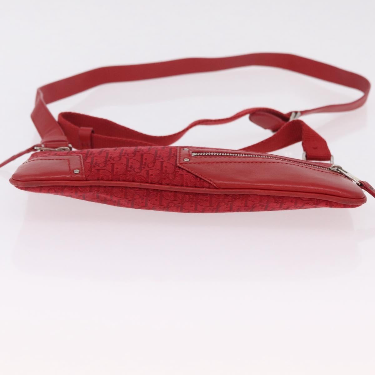 Christian Dior Vintage Street Chic Diorissimo Canvas With Leather Red Canvas Shoulder Bag Bag (Pre-Owned)
