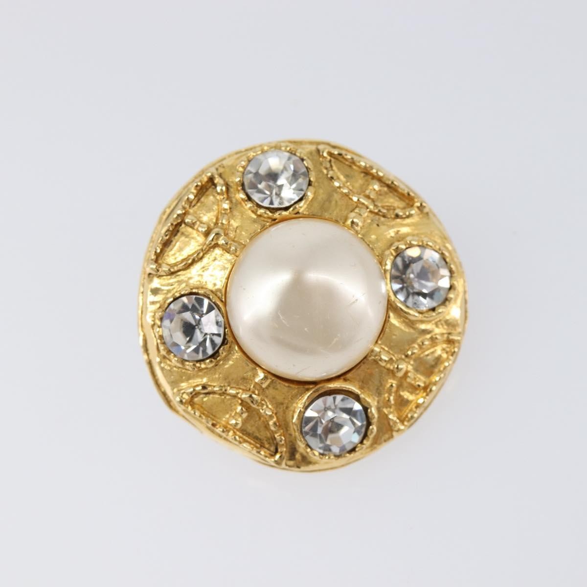 Chanel Vintage Round Clip-On Metal With Faux Pearl Gold Metal Earrings Jewelry (Pre-Owned)