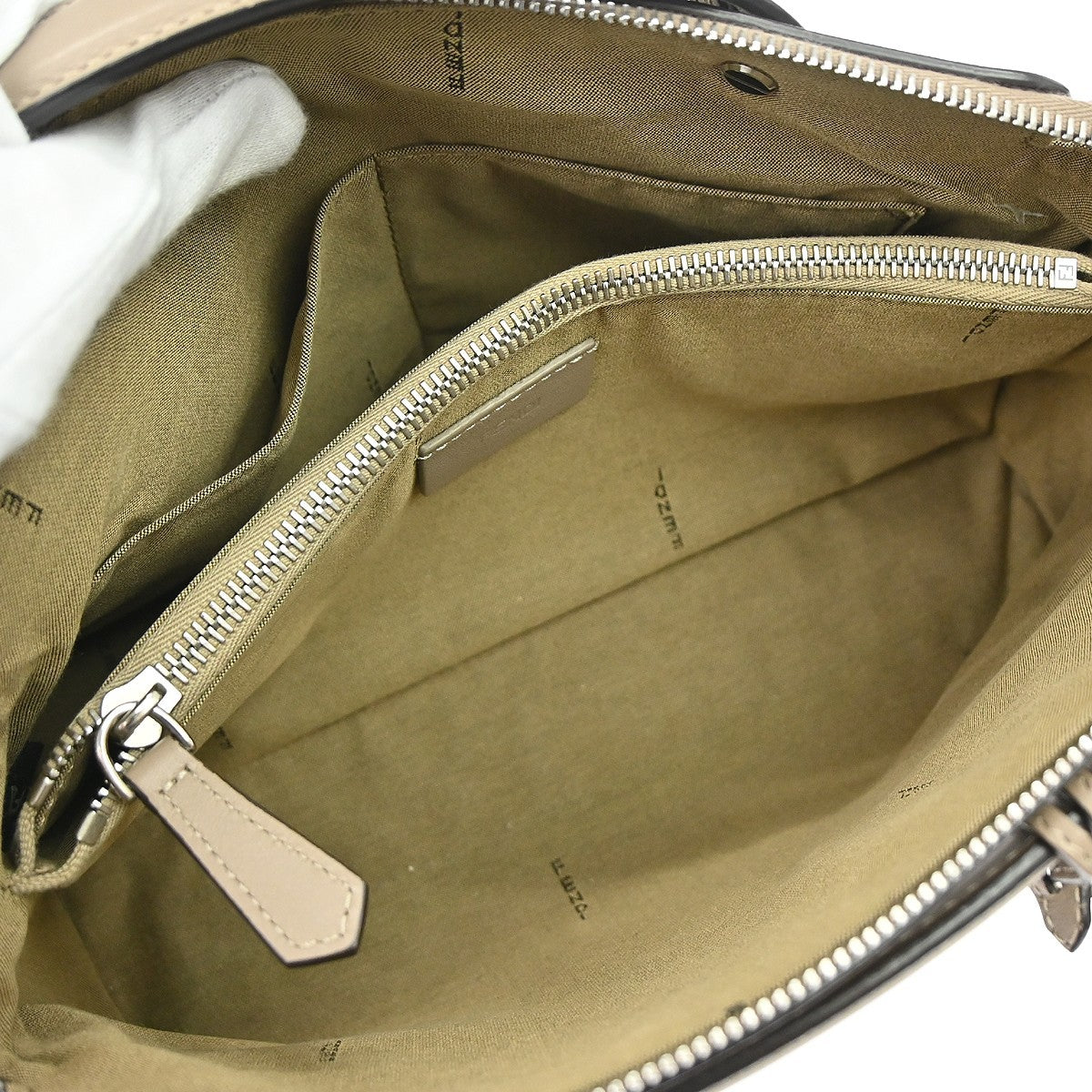 Fendi By The Way Satchel Leather Beige Leather Handbag (Pre-Owned)
