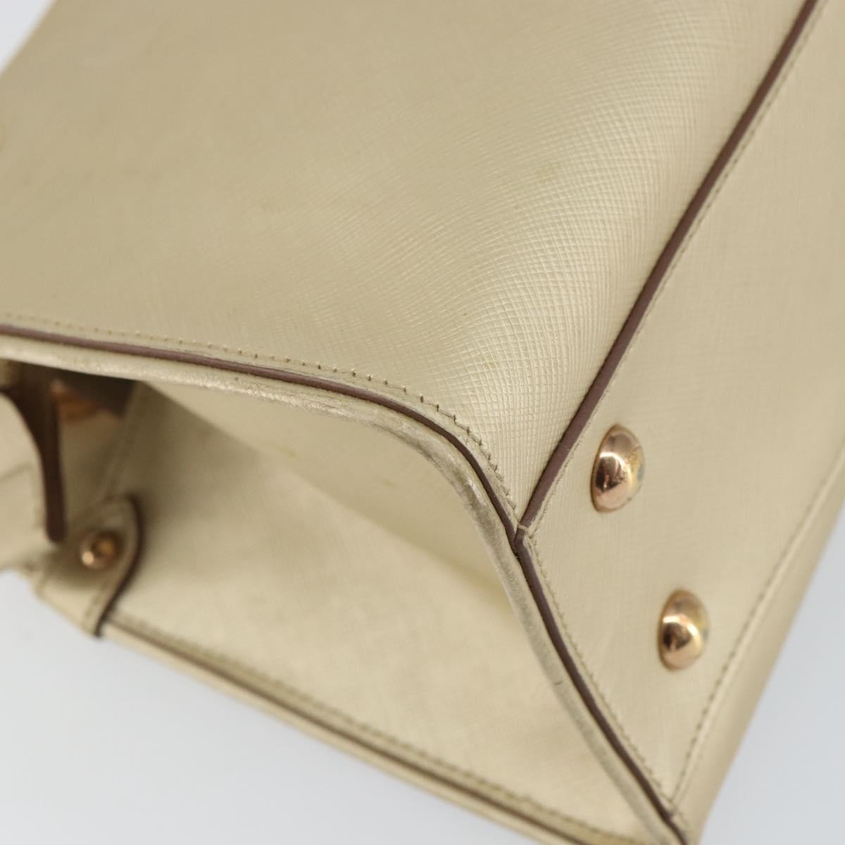 Salvatore Ferragamo Gancini Leather Gold Leather Shoulder Bag Bag (Pre-Owned)