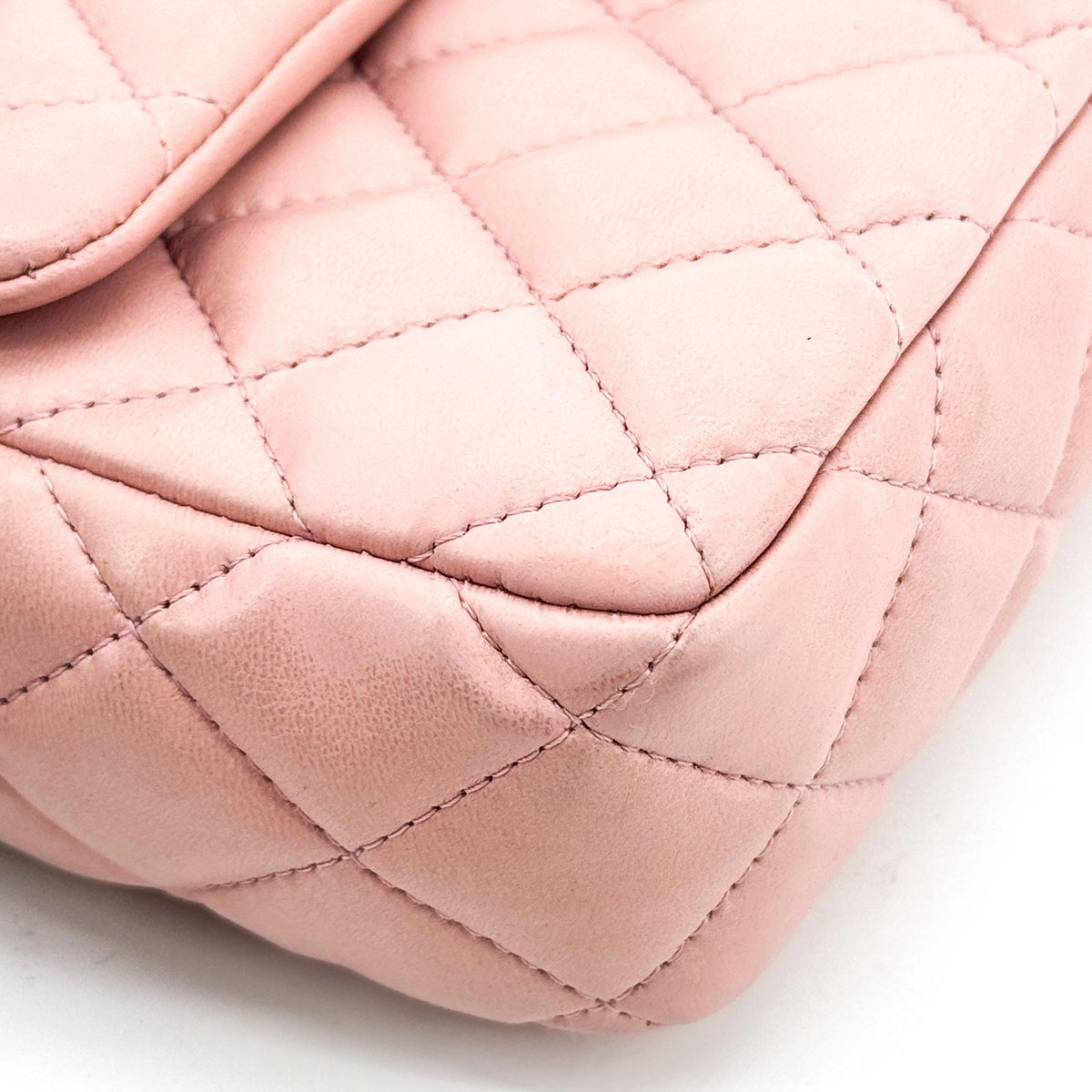 Chanel Classic Single Flap Quilted Lambskin Pink Leather Handbag (Pre-Owned)