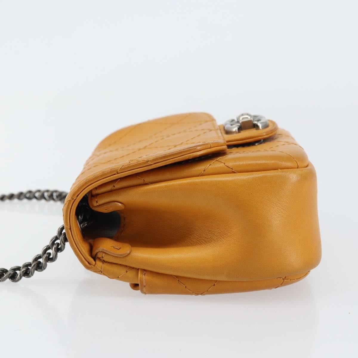 Chanel Chain Flap Quilted Leather Orange Leather Shoulder Bag Bag (Pre-Owned)