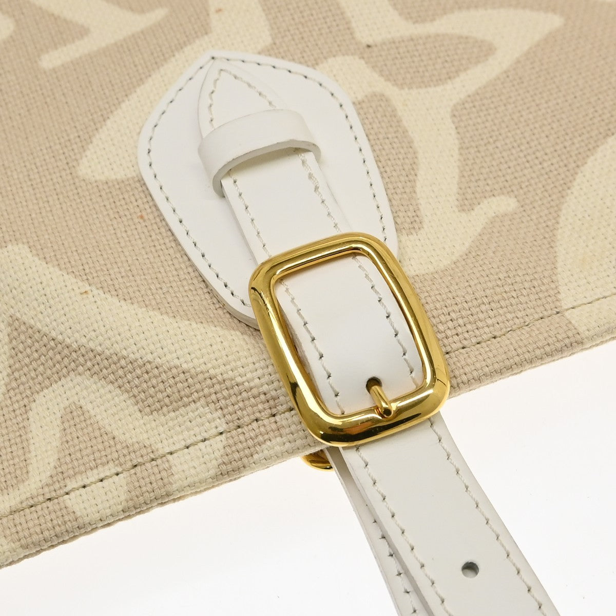 Louis Vuitton Tahitienne Cabas Canvas Beige Canvas Tote Bag Bag (Pre-Owned)
