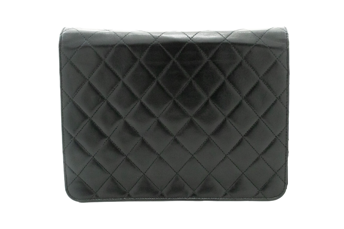 Chanel Vintage Full Flap Quilted Lambskin Black Leather Handbag (Pre-Owned)