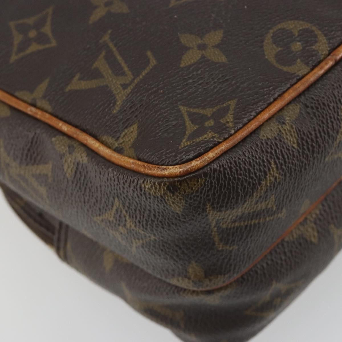 Louis Vuitton Amazone Monogram Brown Canvas Shoulder Bag Bag (Pre-Owned)