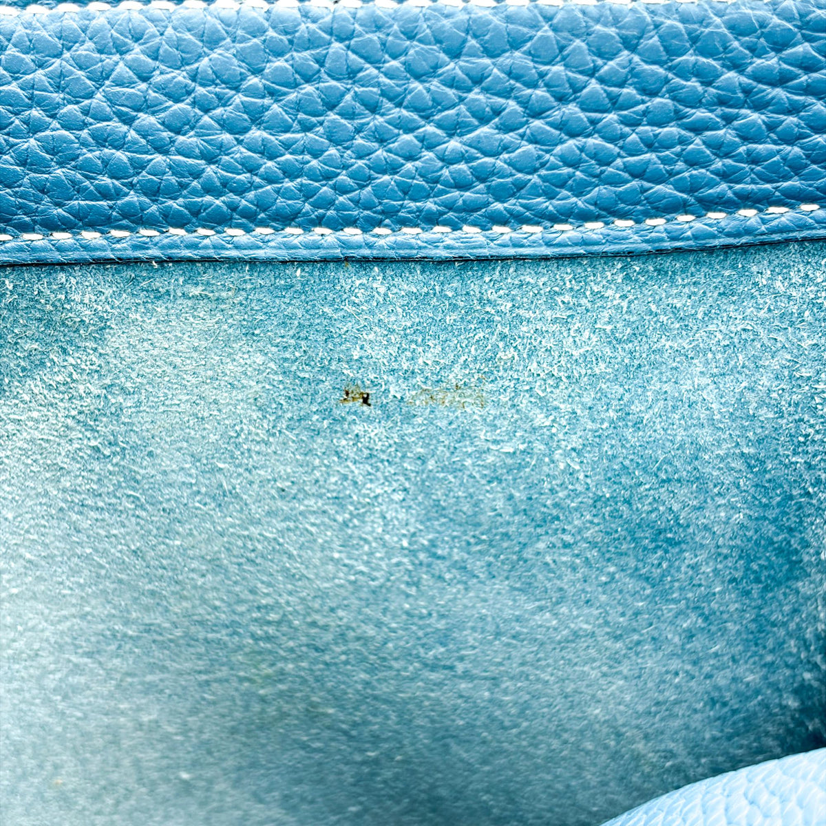 Hermes Sac A Depeches Togo Blue Leather Handbag (Pre-Owned)