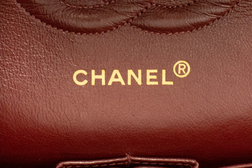 Chanel Classic Flap Lambskin Black Leather Crossbody Bag Bag (Pre-Owned)
