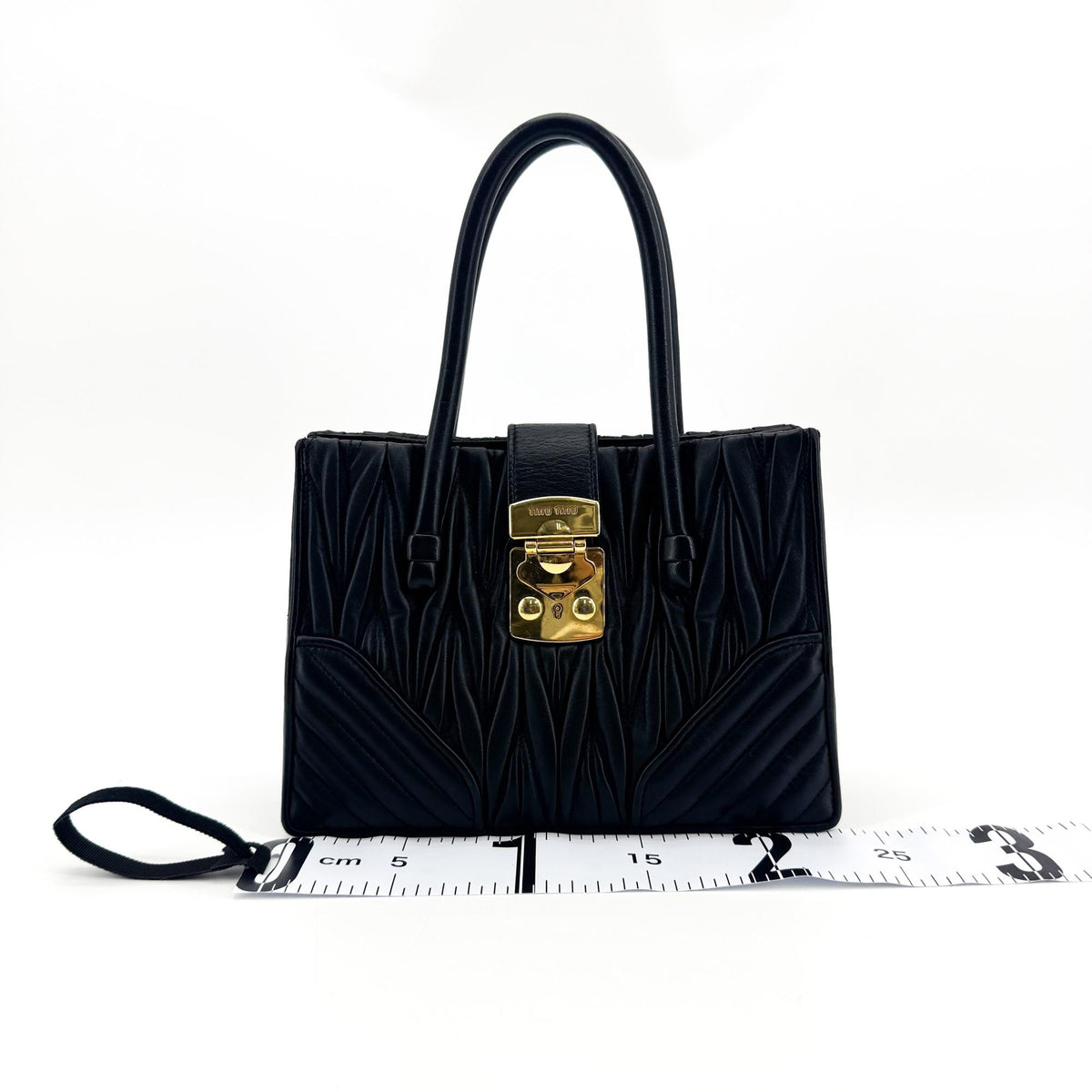 Miu Miu Confidential Matelasse Leather Black Leather Crossbody Bag Bag (Pre-Owned)