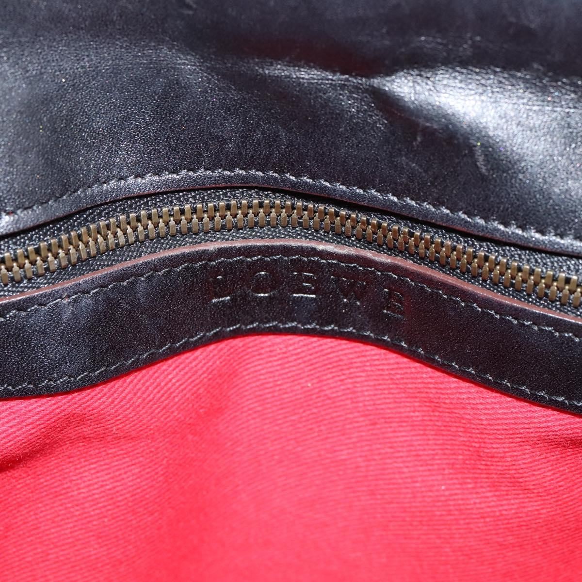 Loewe Vintage Leather Black Leather Shoulder Bag Bag (Pre-Owned)