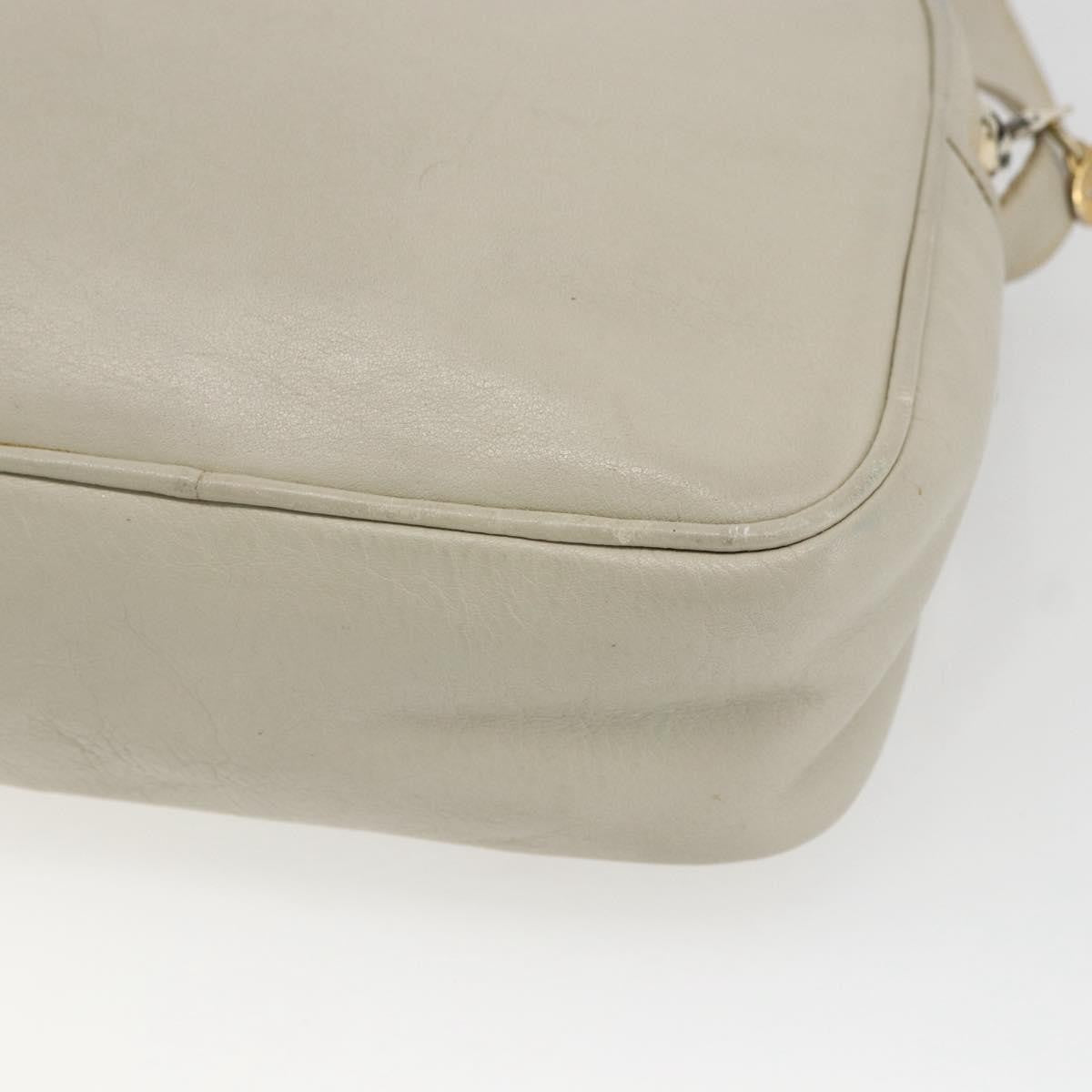 Celine Vintage Leather White Leather Shoulder Bag Bag (Pre-Owned)