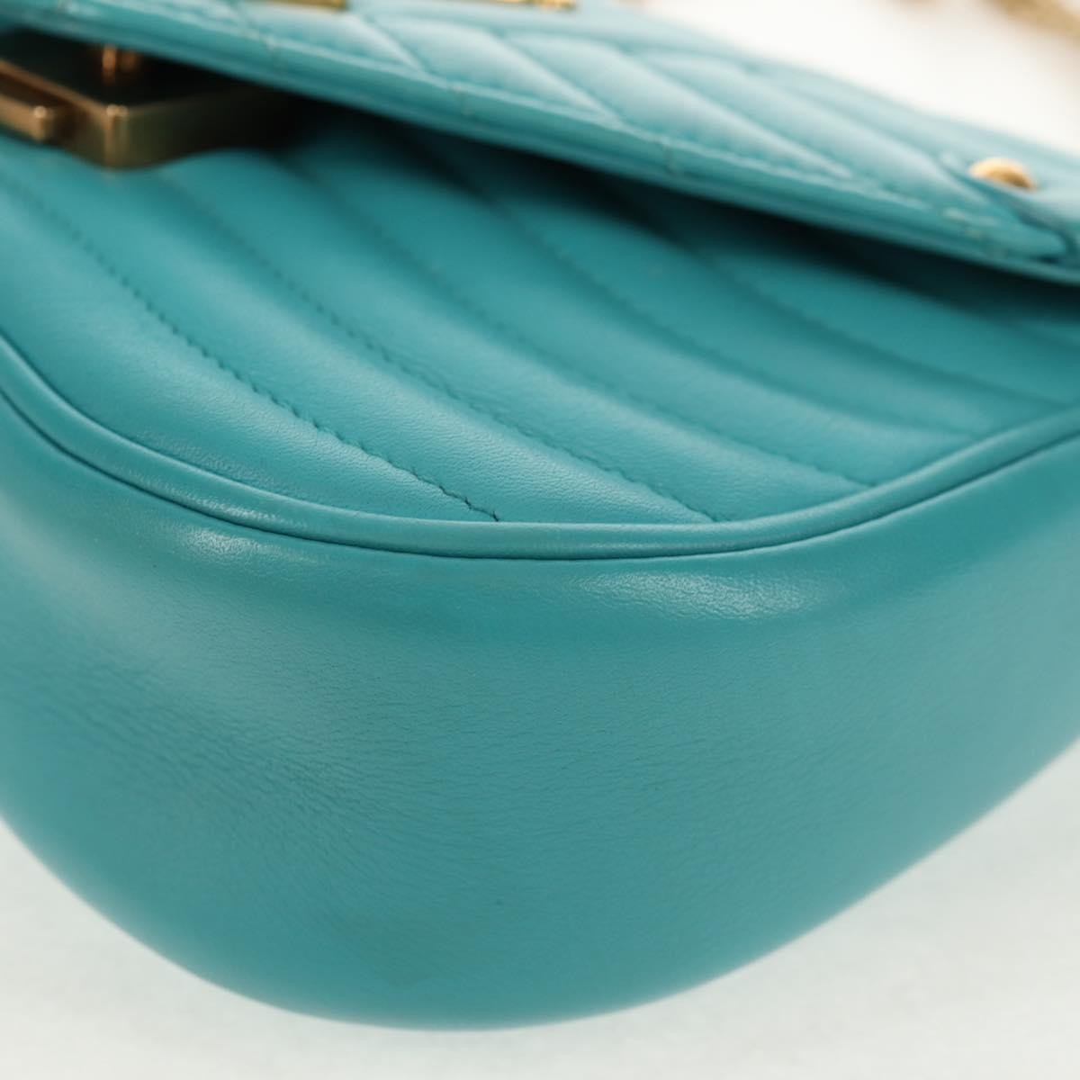 Louis Vuitton New Wave Chain Quilted Leather Blue Leather Shoulder Bag Bag (Pre-Owned)