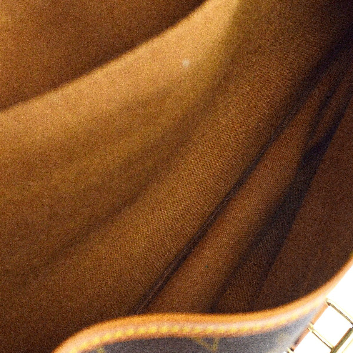 Louis Vuitton Saumur Monogram Canvas Brown Canvas Shoulder Bag Bag (Pre-Owned)