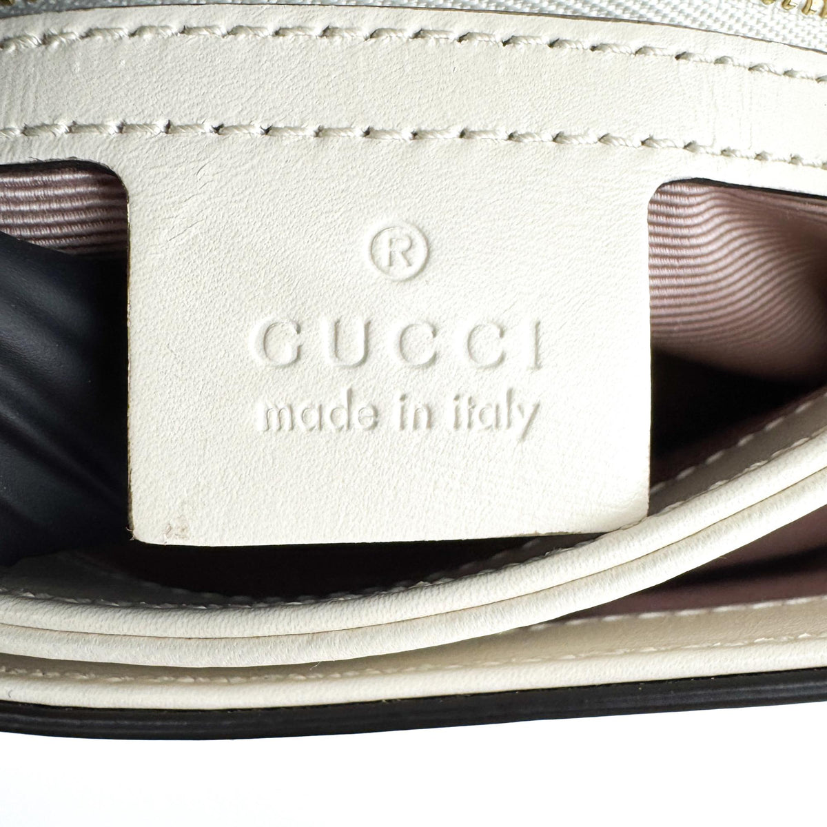 Gucci Arli Leather White Leather Shoulder Bag Bag (Pre-Owned)